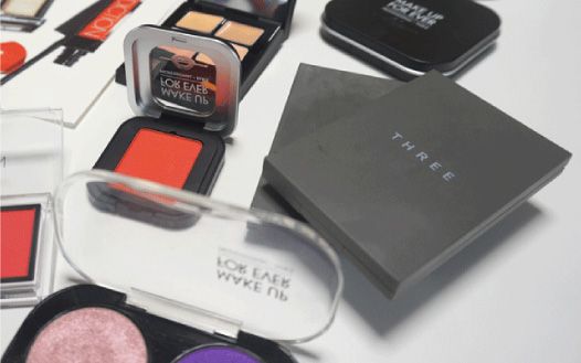 例えばメイクのアドバイス内容など具体的なイメージをしやすいようにフェリーチェでは実際のサンプルをお見せしてご提案内容をお伝えしています
