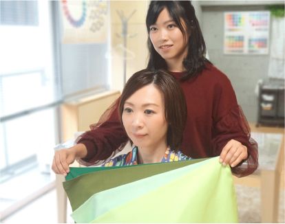 カラーのプロとして活躍を目指したり、今のお仕事に活用したり様々な目的に!